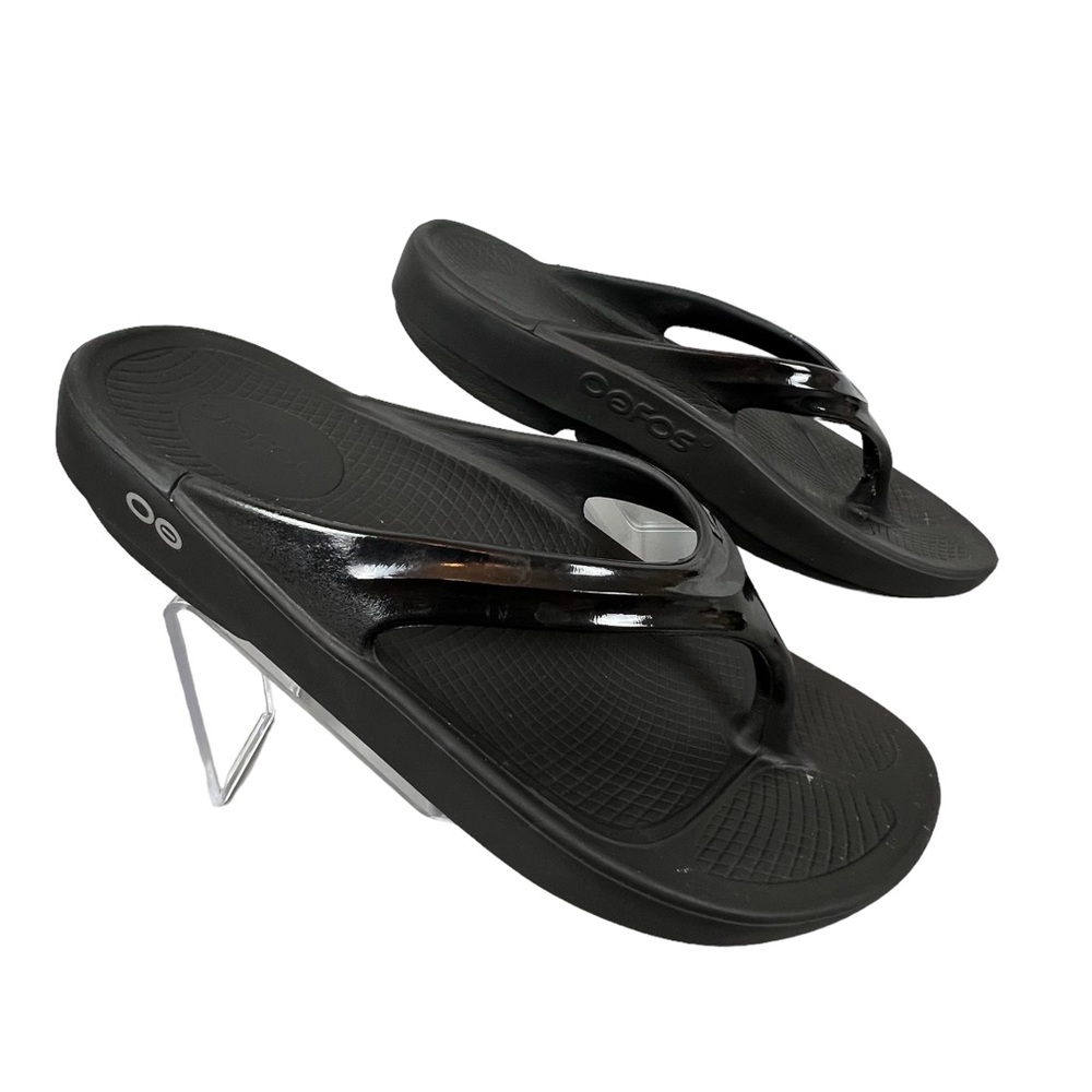 OOFOS WOMENS BLACK SANDALS SIZE 9